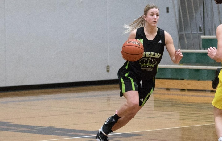Maya Parker (13) led the way for the Queens with 13 points in Olds. Photo - Tony Hansen